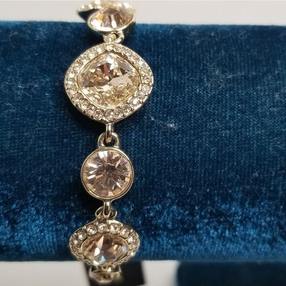 Givenchy Bracelet  - Picture 3 of 8